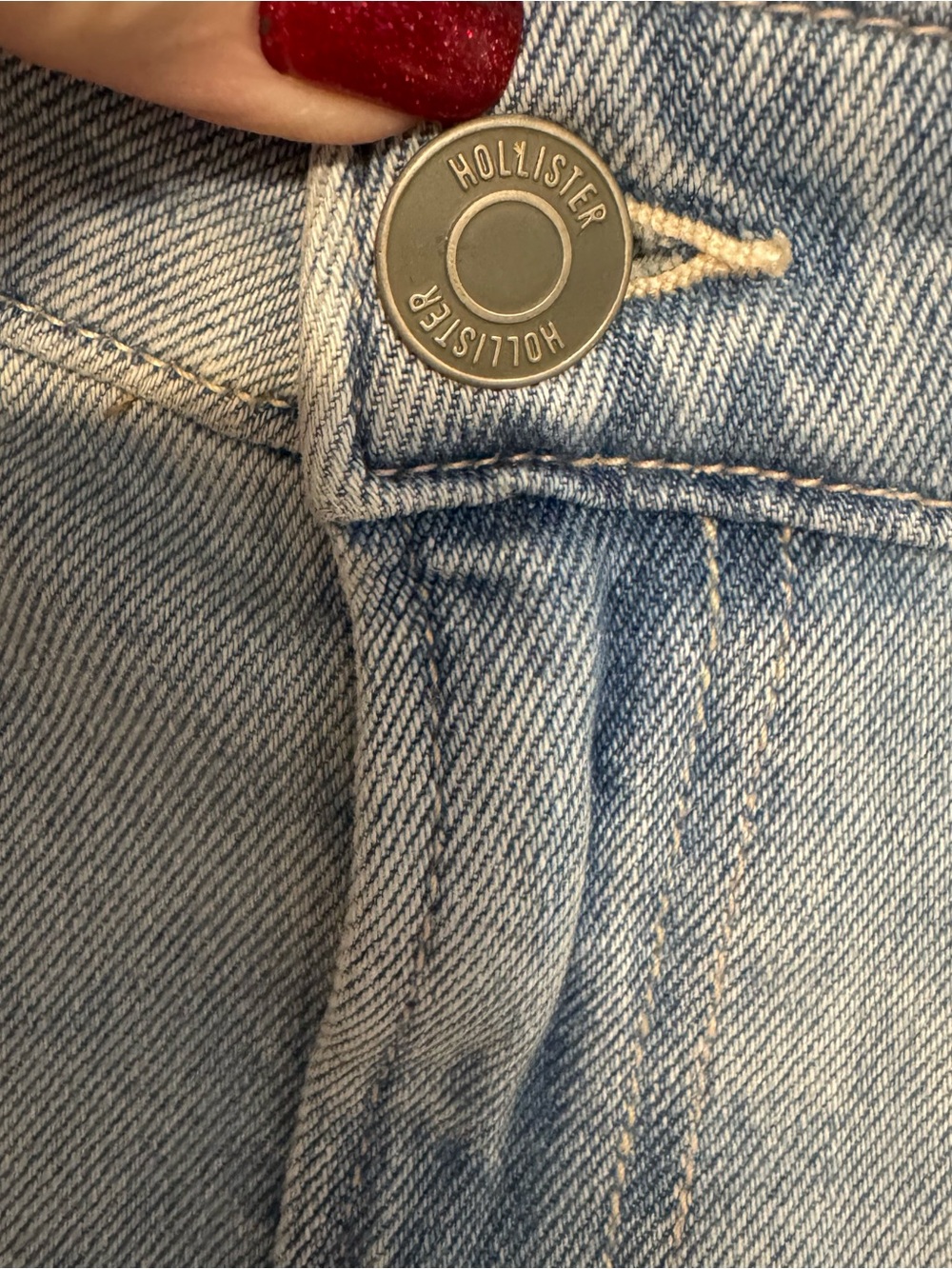 NWT Hollister High - Rise Straight Jeans with Branded Button SIZE: 18 TALL #V - Picture 2 of 8